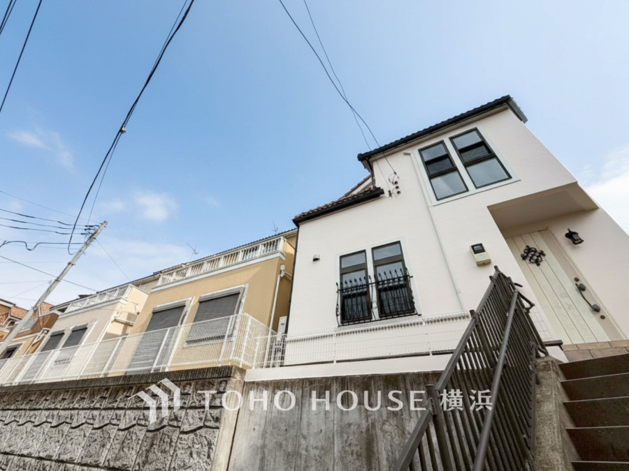 流行に左右されず、将来に渡って価値が継続する「上質」な佇まい。お洒落な雰囲気や自然の潤い、親しみやすさといった個性を、街に新たな価値をもたらし続ける。