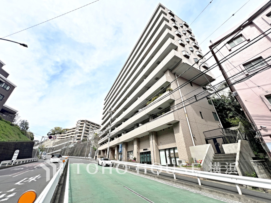 時間のゆとりと空間、爽やかな陽光がもたらす光と風を贅沢なまでに感じる暮らしが始まります。