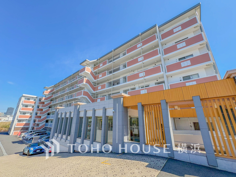 単に見た目や質感の良さだけではなく、建物の基礎や構造といった、目には見えにくい部分にもこだわります。住まいの本質の部分から、住み心地や安全性を見つめ直しました。