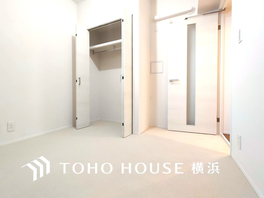 感性を育むプライベートルームはシンプルでスマートな空間。好みの空間で読書をしたり、音楽を聞いたりと一人の時間も充実したものにできます。