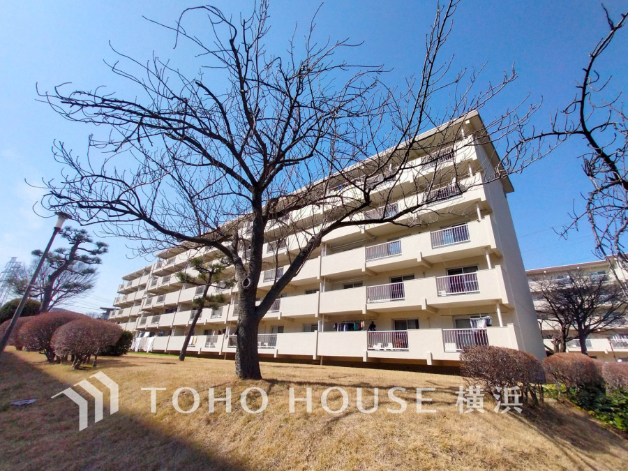 総戸数600戸のビッグコミュニティ！安心感のある綺麗な街並みと暖かな陽だまりの中で、心地よい暮らしを愉しめそう。