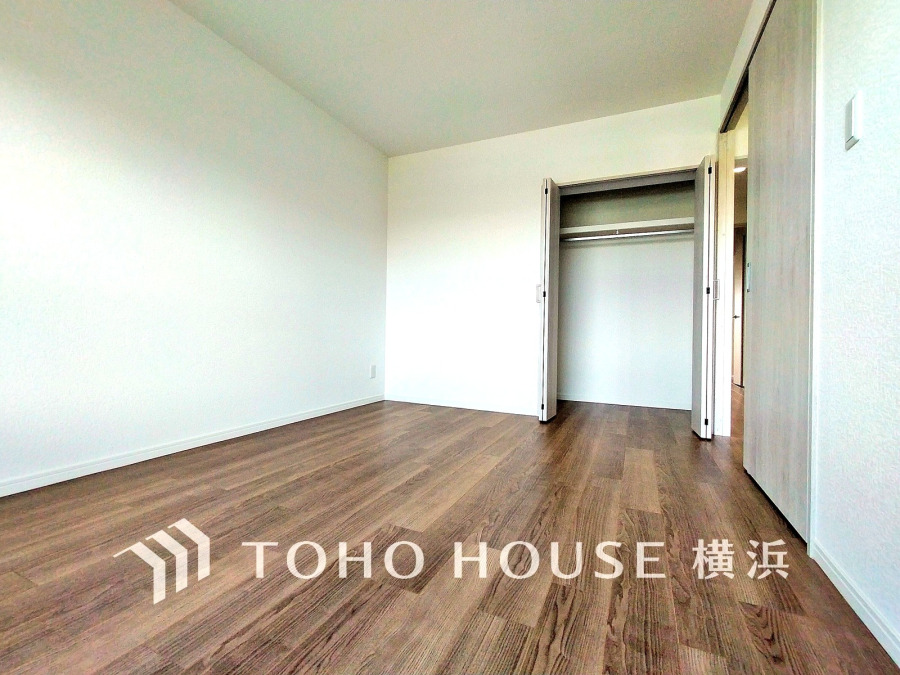 穏やかな寛ぎを届ける上質仕様のゆとりあるお部屋。自分時間を充実させながら心豊かにできるプライベート空間。