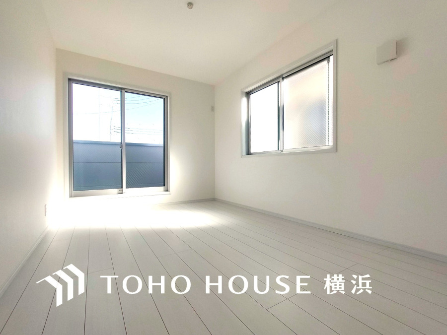 穏やかな寛ぎを届ける上質仕様のゆとりあるお部屋。自分時間を充実させながら心豊かにできるプライベート空間。