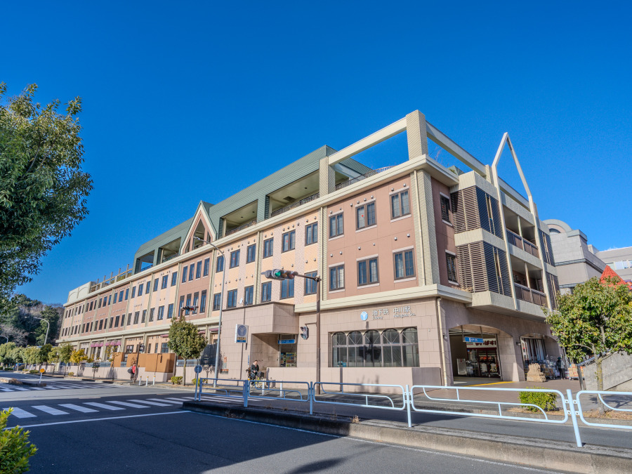 横浜市営地下鉄ブルーライン『中川』駅徒歩8分