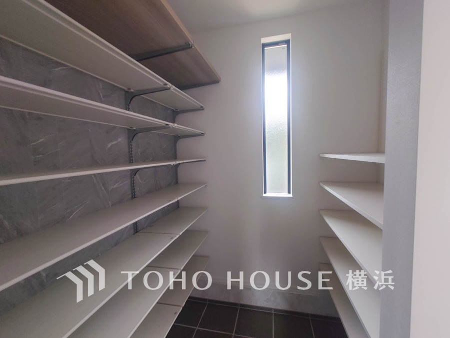 住まいの快適性を左右する収納は欲しい場所に使い勝手のよい収納を確保しています。