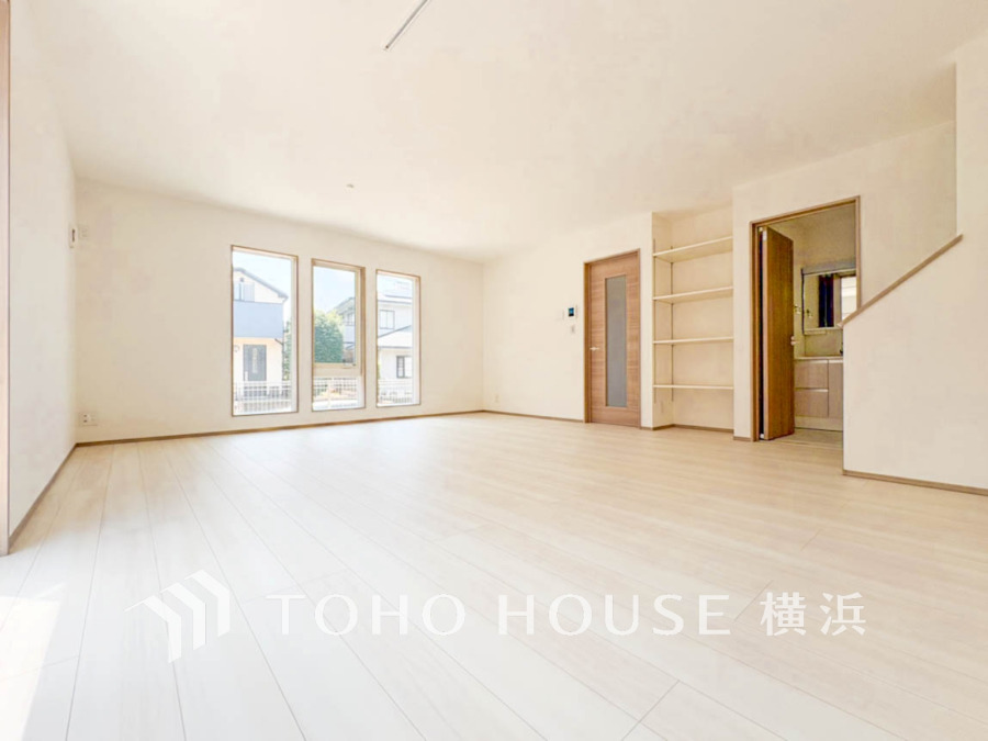 一日の中で多くの時間を過ごすことになる住まいだからこそ、いつも穏やかな空間であるように心掛けています。構成する建材などへの配慮が、住まう方の健康を守ります。