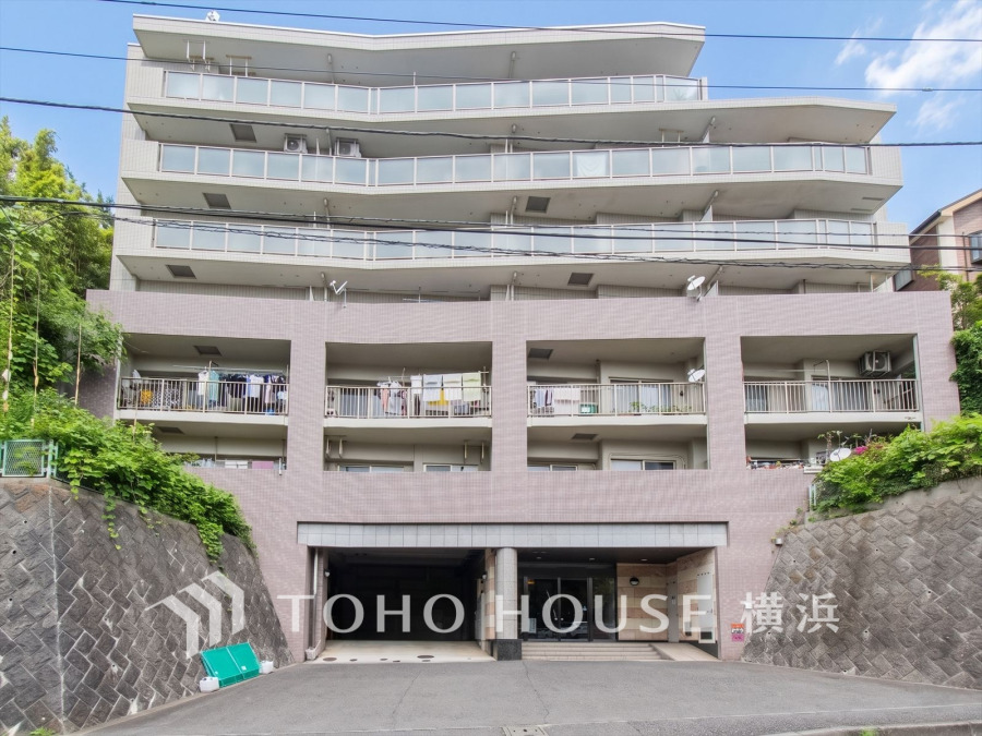 時間のゆとりと空間、爽やかな陽光がもたらす光と風を贅沢なまでに感じる暮らしが始まります。