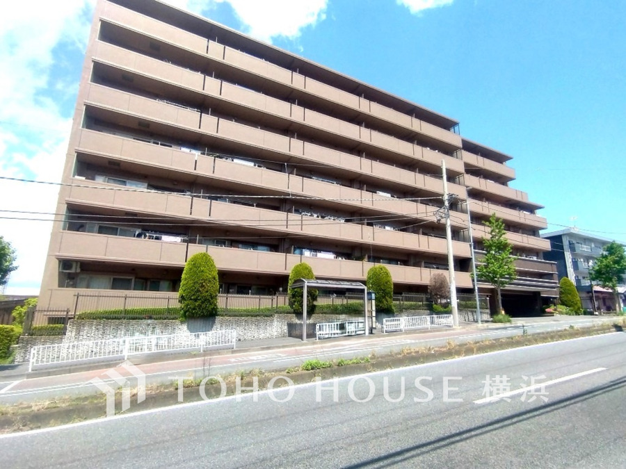 流行に左右されず、将来にわたって価値が継続する「上質」な佇まい。おしゃれな雰囲気や自然の潤い、親しみやすさといった個性を、街に新たな価値をもたらし続ける。