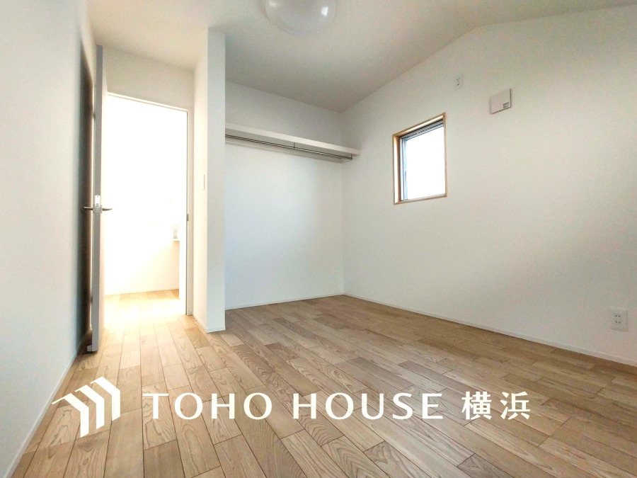 お子様のスタディ空間として、あるいは書斎やホビールームとして生活スタイルに合わせて使えるプライベートルーム。お好みのインテリアでお気に入りの空間に仕上げてください。