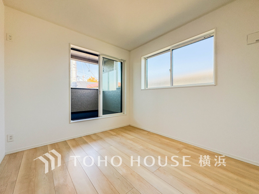 感性を育むプライベートルームはシンプルでスマートな空間。好みの空間で読書をしたり、音楽を聞いたりと一人の時間も充実したものにできます。