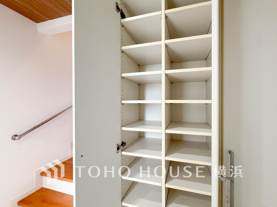 住まいの快適性を左右する収納は欲しい場所に使い勝手のよい収納を確保しています。