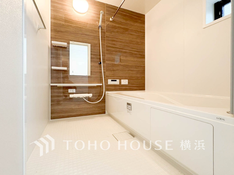 1日の疲れを取り心身を癒すことができる住まいの中のリラクゼーション空間、リラックスできるよう優しいカラーをチョイスしました。時を忘れるほどのんびりできる空間に。