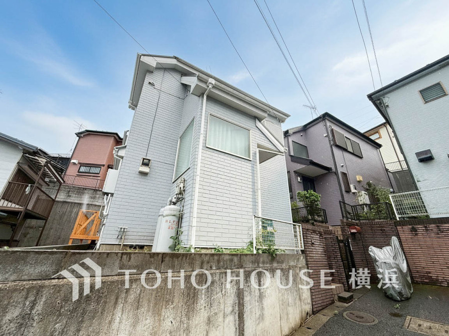 ここから始まる「日常」はご家族にとって大切で貴重な時間。少しでも豊かに、少しでも快適に。そんな想いから生まれた本邸宅は、これから先のお住まいをきっと支えてくれるはずです。