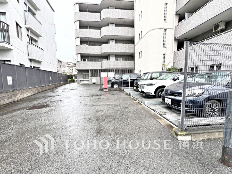 時間のゆとりと空間、爽やかな陽光がもたらす光と風を贅沢なまでに感じる暮らしが始まります。