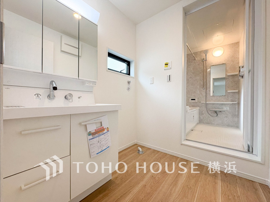 一日の始まりと終わりを心地よく演出してくれる、多彩な機能が備えられたパウダールーム。心地よいリフレッシュ空間です。