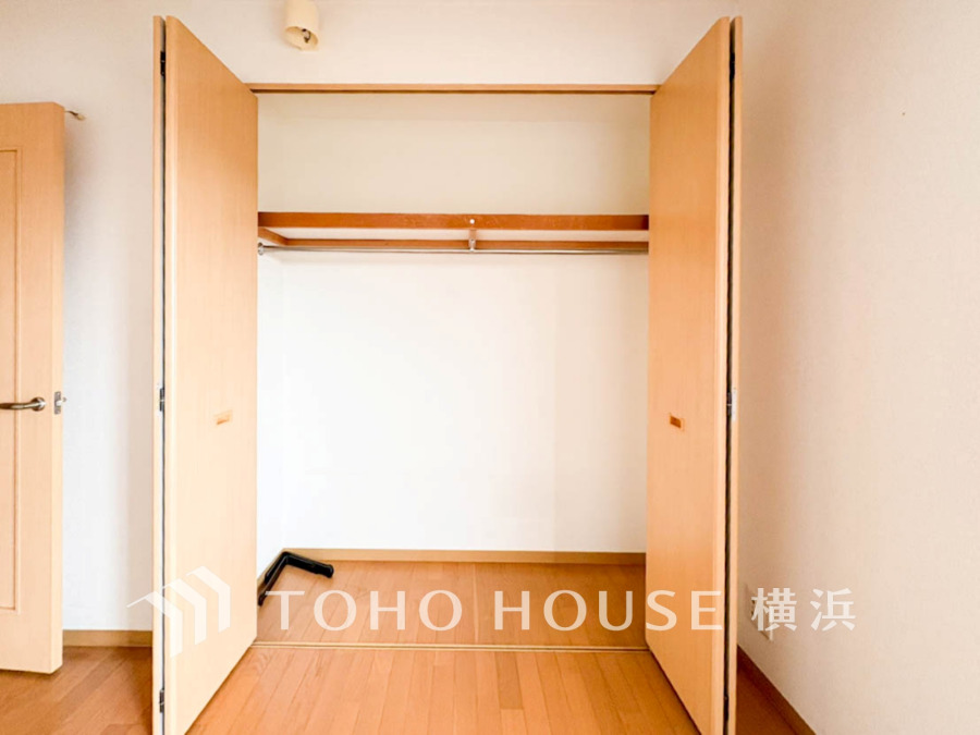 暮らし心地を大きく左右する収納を、適材適所に配置し使い勝手を考慮しました。空間を余すところなく有効利用した収納は生活空間をより上質なものにしてくれるでしょう。