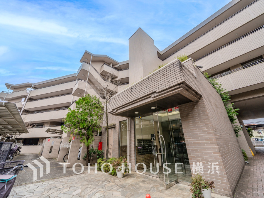 時間のゆとりと空間、爽やかな陽光がもたらす光と風を贅沢なまでに感じる暮らしが始まります。