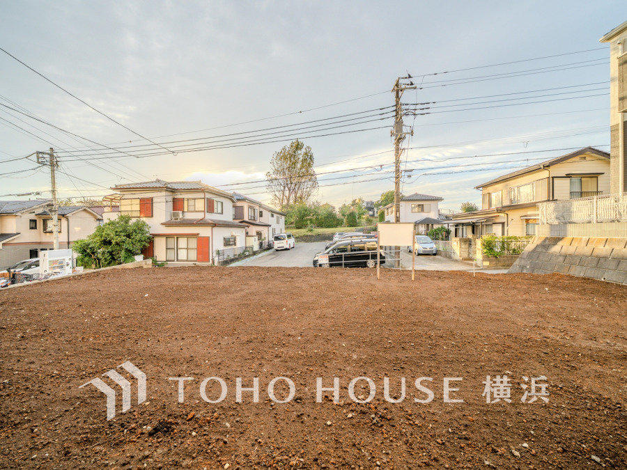 閑静な住宅街につき落ち着いた住環境