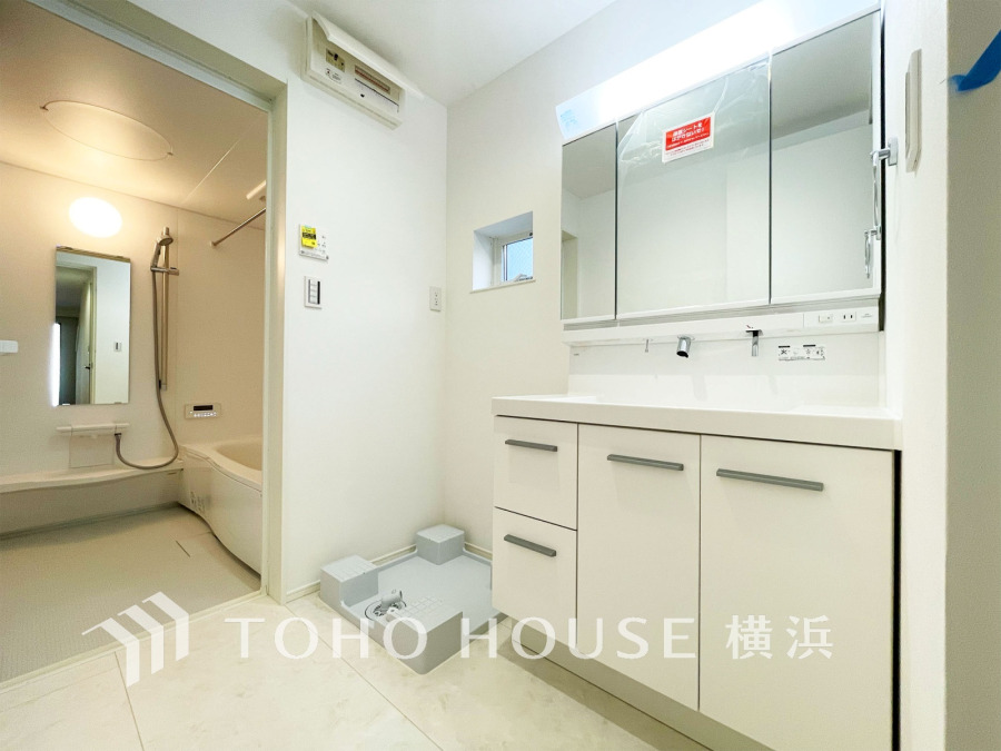 一日の始まりと終わりを心地よく演出してくれる、多彩な機能が備えられたパウダールーム。心地よいリフレッシュ空間です。