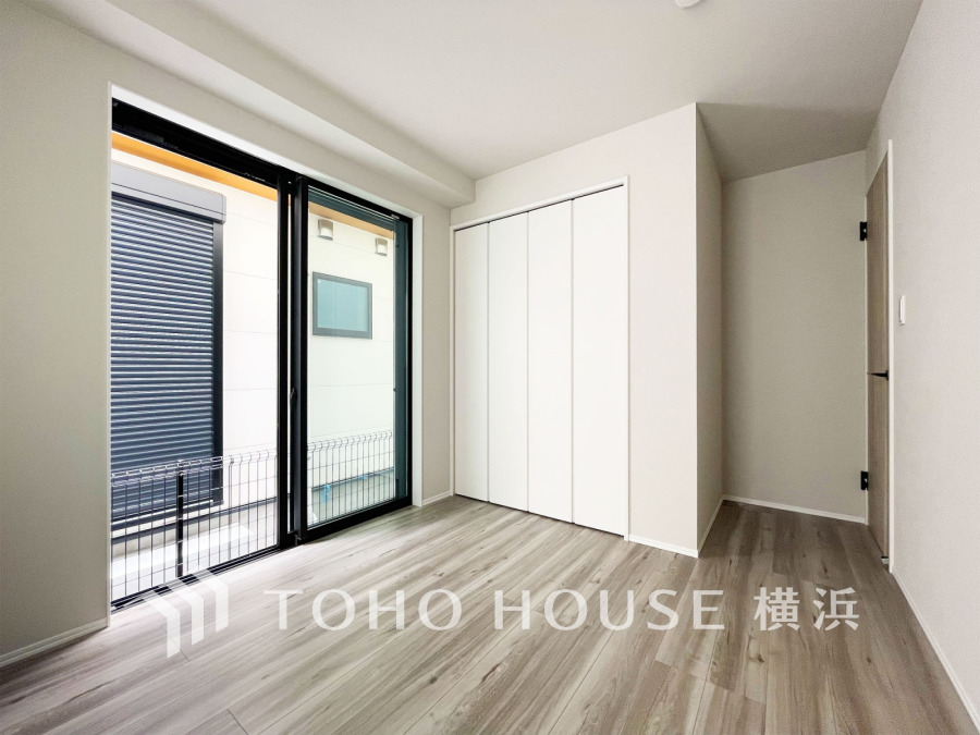 穏やかな寛ぎを届ける上質仕様のゆとりあるお部屋。自分時間を充実させながら心豊かにできるプライベート空間。