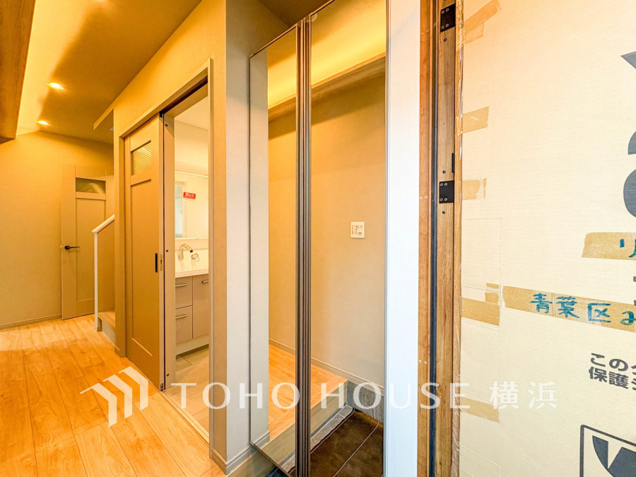 暮らし心地を大きく左右する収納を、適材適所に配置し使い勝手を考慮しました。空間を余すところなく有効利用した収納は生活空間をより上質なものにしてくれるでしょう。