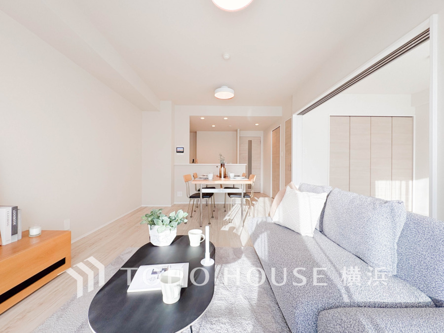 上質な時間を育む暮らしのメインステージ。寛ぎとコミュニケーションを育む居心地のよい場所。