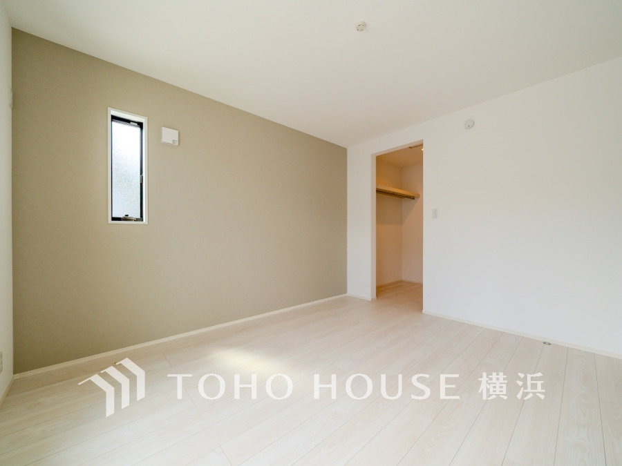 穏やかな寛ぎを届ける上質仕様のゆとりあるお部屋。自分時間を充実させながら心豊かにできるプライベート空間。