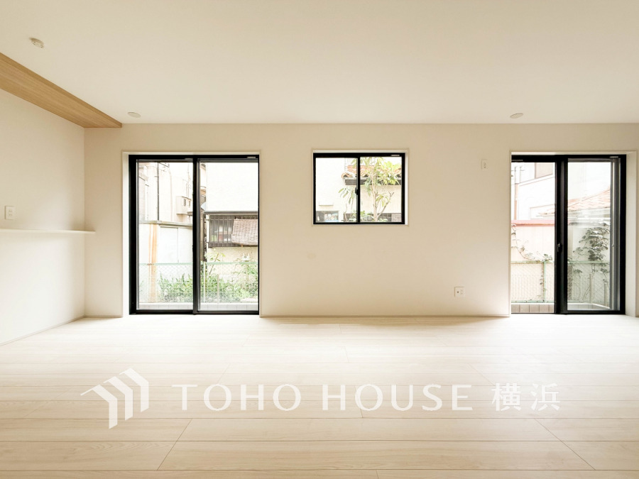 一日の中で多くの時間を過すことになる住まいだからこそ、いつも穏やかな空間であるように心掛けています。構成する建材などへの配慮が、住まう方の健康を守ります。