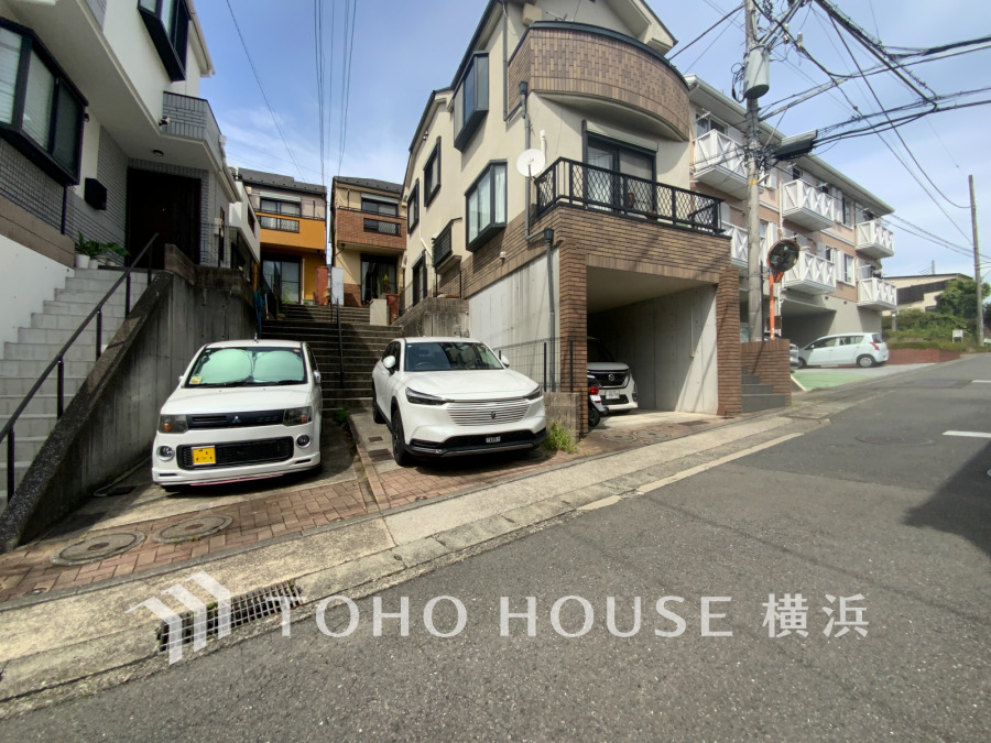 家の良し悪しだけでなく周辺環境も重要なポイント。それは月日が経つ事で「近くにあるもの」から「家の財産」へとイメージが変わってくる事を身体が理解しているからだと思います。