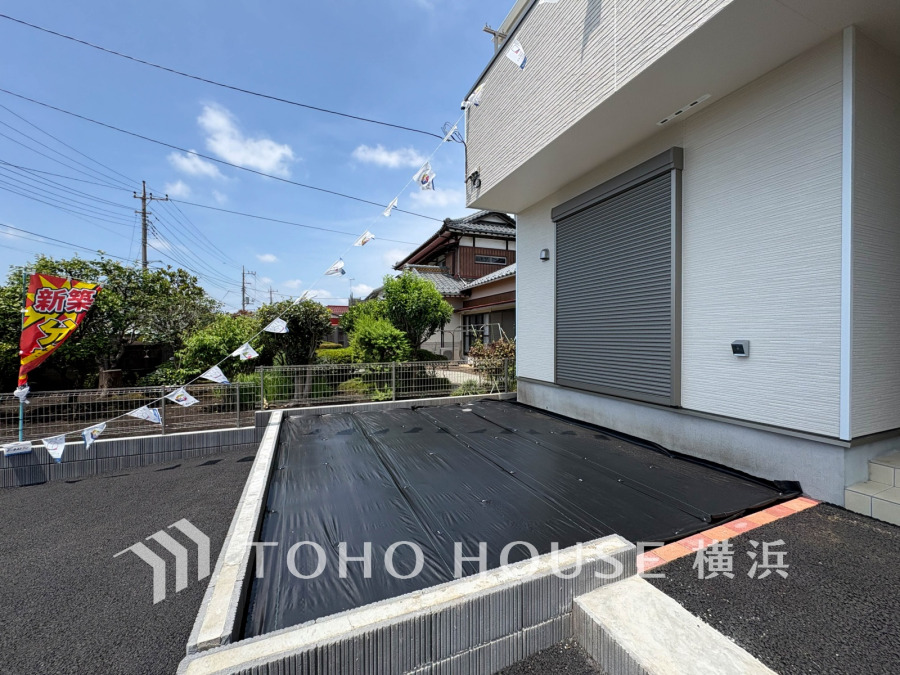 たっぷり降り注ぐ日差しの下バーベキューを楽しんだり、大切な家族やペットと楽しく安らぐ休日を過ごせそうですね。