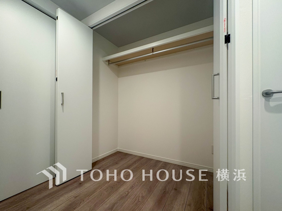 お客様の求める本当の“住み心地”とは何なのか。そのための一手間一工夫を惜しみません。街並みや周辺の環境に呼応しながら、美しく、そして毎日の暮らしを考慮した機能性の高い住まい。