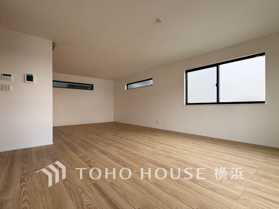 一日の中で多くの時間を過ごすことになる住まいだからこそ、いつも穏やかな空間であるように心掛けています。構成する建材などへの配慮が、住まう方の健康を守ります。