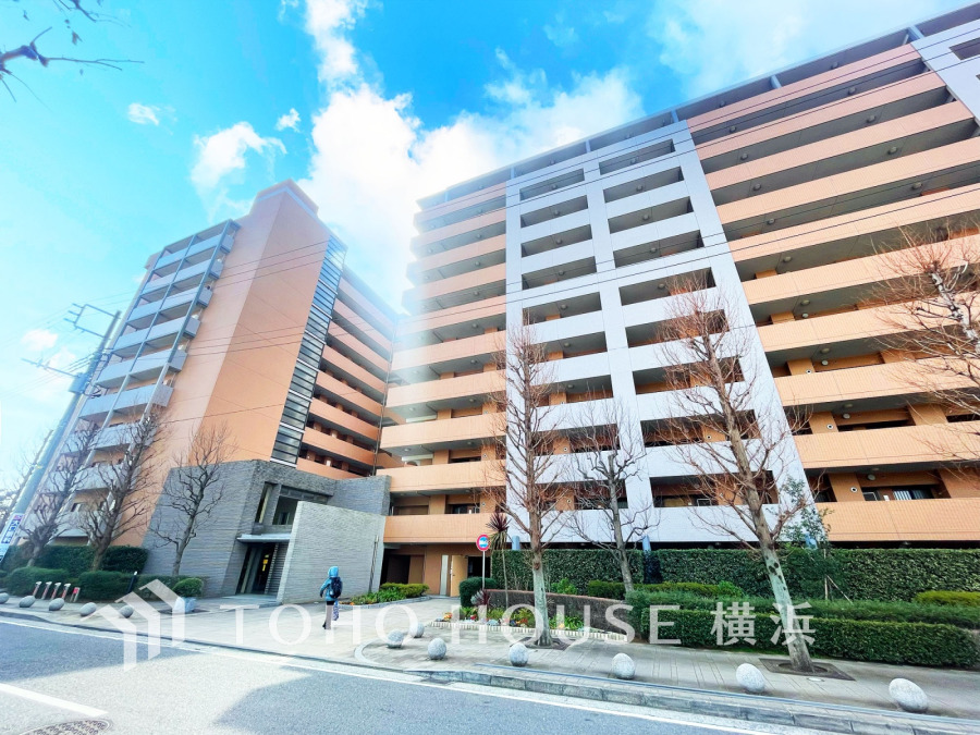 流行に左右されず、将来に渡って価値が継続する「上質」な佇まい。お洒落な雰囲気や自然の潤い、親しみやすさといった個性を、街に新たな価値をもたらし続ける。