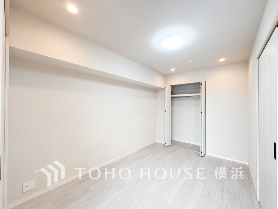 感性を育むプライベートルームはシンプルでスマートな空間。好みの空間で読書をしたり、音楽を聞いたりと一人の時間も充実したものにできます。