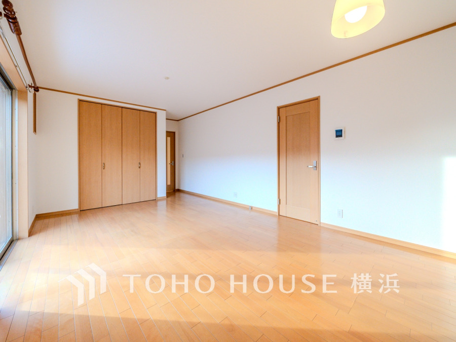 上質な時間を育む暮らしのメインステージ。寛ぎとコミュニケーションを育む居心地のよい場所。