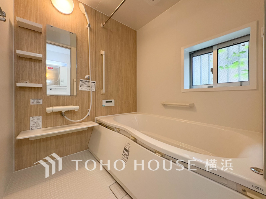 1日の疲れを取り心身を癒すことができる住まいの中のリラクゼーション空間、バスルーム。心からゆったりと寛いでいただけるよう、ゆとりのスペースを確保してます。