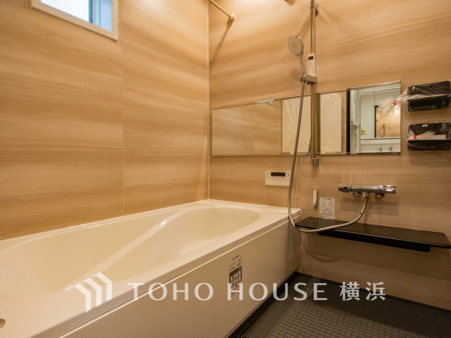 1日の疲れを取り心身を癒すことができる住まいの中のリラクゼーション空間、バスルーム。心からゆったりと寛いでいただけるよう、ゆとりのスペースを確保してます。