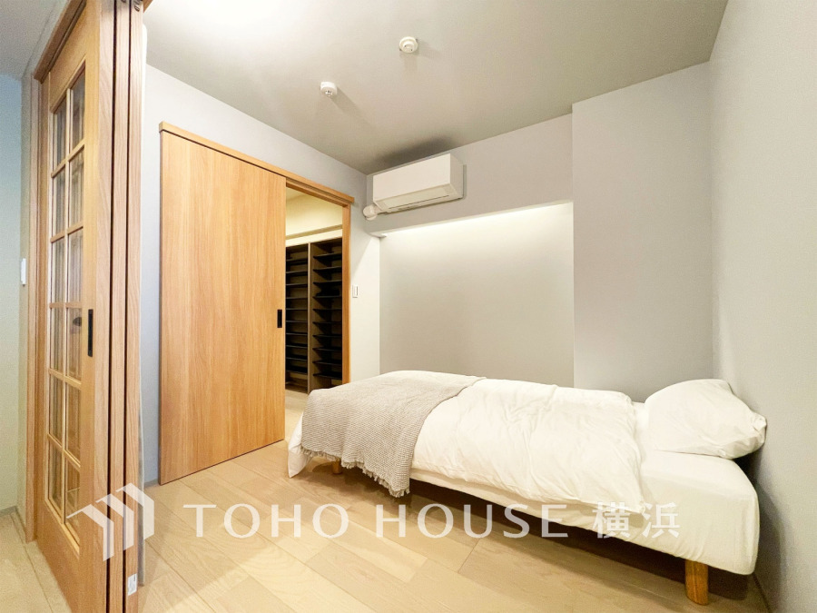 お子様のスタディ空間として、あるいは書斎やホビールームとして生活スタイルに合わせて使えるプライベートルーム。お好みのインテリアでお気に入りの空間に仕上げてください。