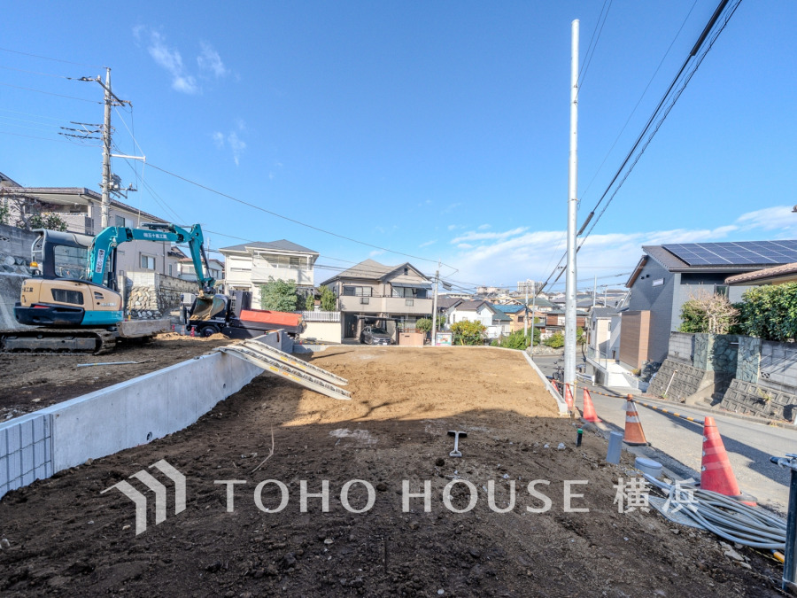 広々とした敷地はカースペースを2台分確保したお住まいの建築が可能です