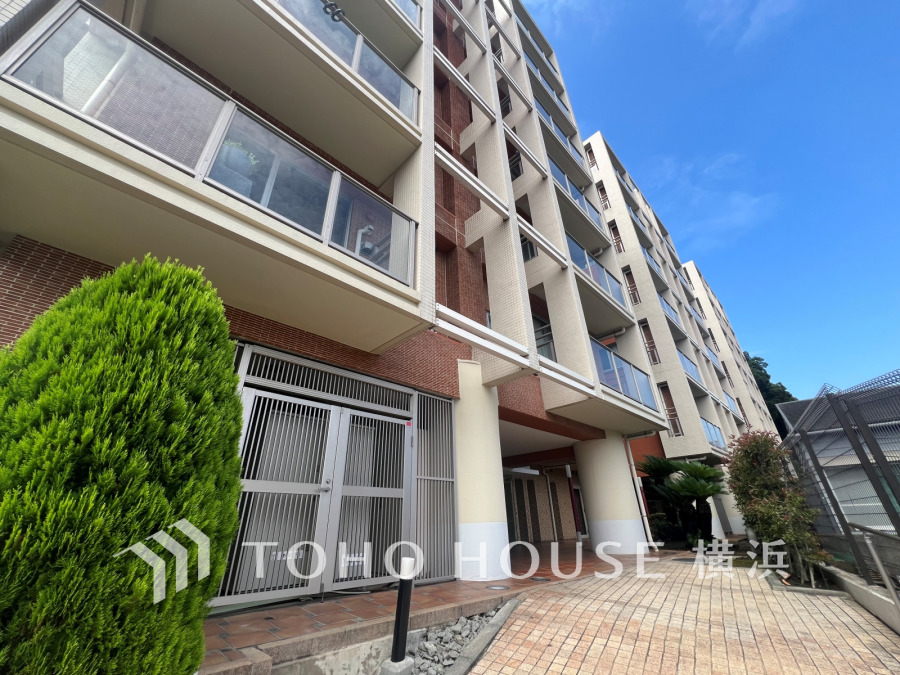 流行に左右されず、将来にわたって価値が継続する「上質」な佇まい。おしゃれな雰囲気や自然の潤い、親しみやすさといった個性を、街に新たな価値をもたらし続ける。