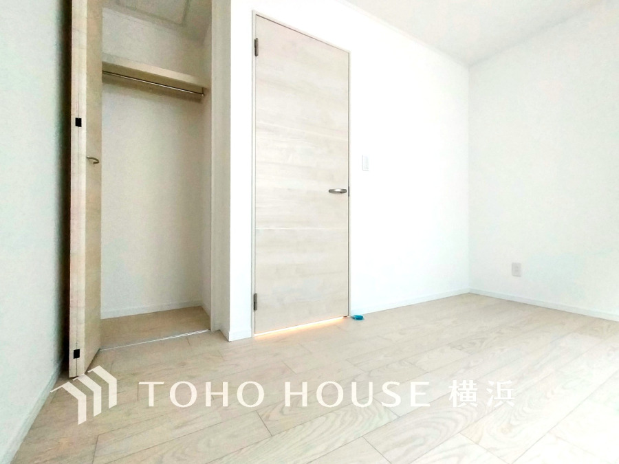 お子様のスタディ空間として、あるいは書斎やホビールームとして生活スタイルに合わせて使えるプライベートルーム。お好みのインテリアでお気に入りの空間に仕上げてください。