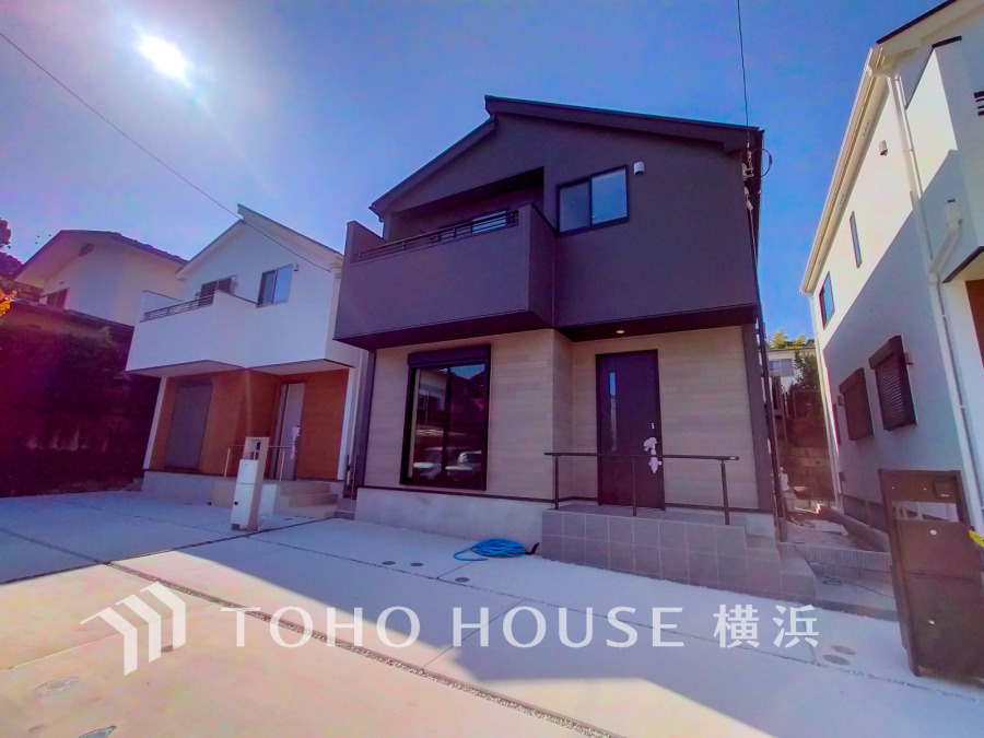 流行に左右されず、将来に渡って価値が継続する「上質」な佇まい。お洒落な雰囲気や自然の潤い、親しみやすさといった個性を、街に新たな価値をもたらし続ける。