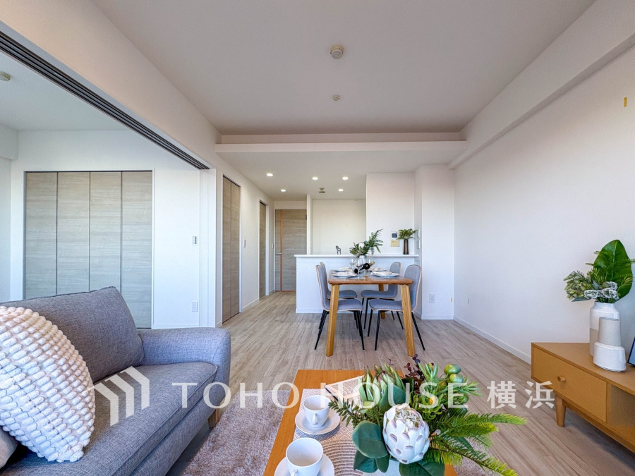 上質な時間を育む暮らしのメインステージ。寛ぎとコミュニケーションを育む居心地のよい場所。