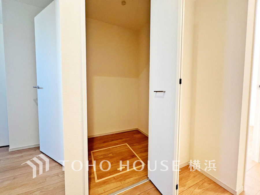 暮らし心地を大きく左右する収納を、適材適所に配置し使い勝手を考慮しました。空間を余すところなく有効利用した収納は生活空間をより上質なものにしてくれるでしょう。