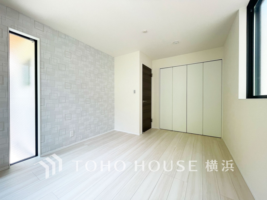 穏やかな寛ぎを届ける上質仕様のゆとりあるお部屋。自分時間を充実させながら心豊かにできるプライベート空間。