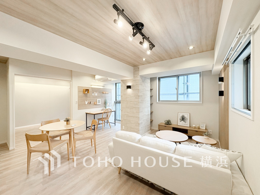 上質な時間を育む暮らしのメインステージ。寛ぎとコミュニケーションを育む居心地のよい場所。