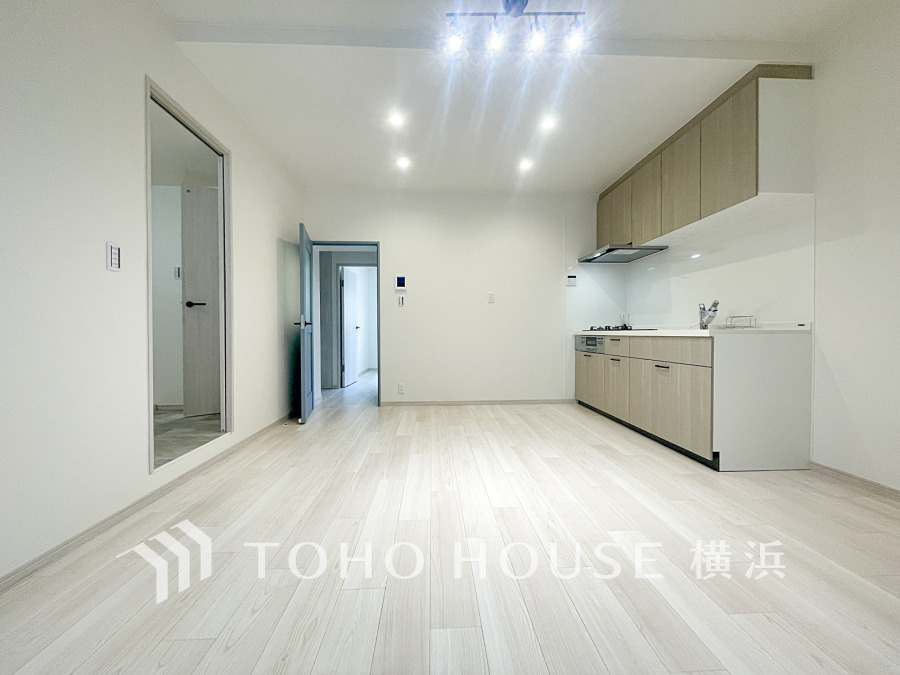 上質な時間を育む暮らしのメインステージ。寛ぎとコミュニケーションを育む居心地のよい場所。
