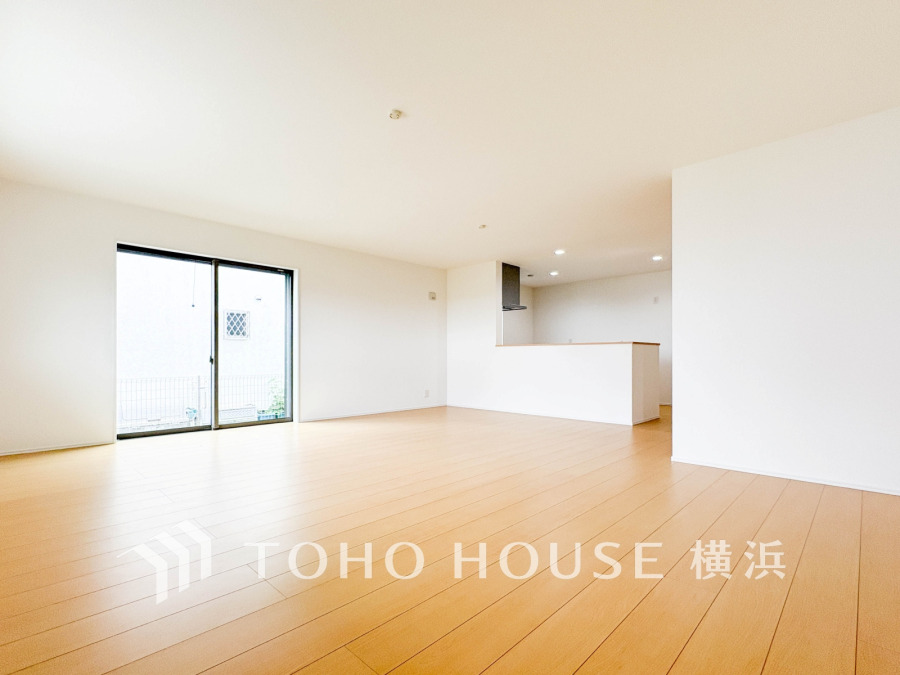 ご家族やお客様との時間など、多くの時を刻む空間。何気なく過ぎる時でさえも上質なひと時となる快適な空間を目指して。