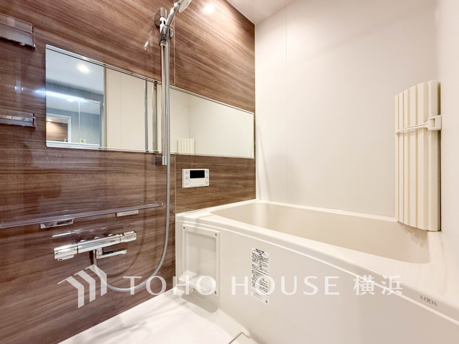 1日の疲れを取り心身を癒すことができる住まいの中のリラクゼーション空間、リラックスできるよう優しいカラーをチョイスしました。時を忘れるほどのんびりできる空間に。