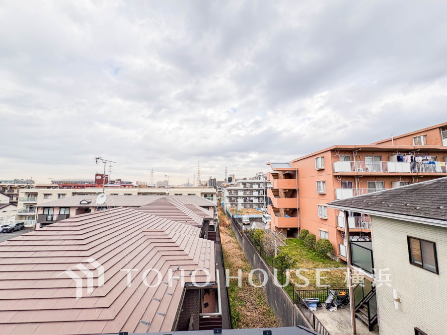 時の流れと共に装いを変える街の景観を独り占め。この街ならではの美しい風景を心ゆくまでお楽しみ下さい。